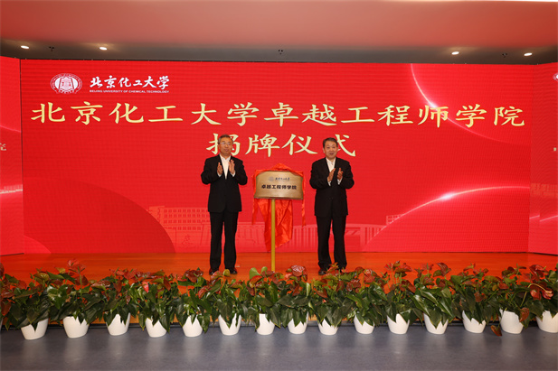 1699845178439040226.jpg CA1A6123.jpg